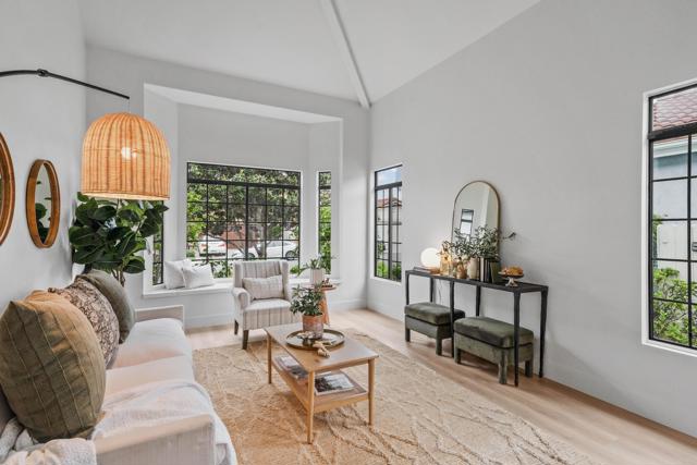 2247 Wales Dr., Cardiff by the Sea CA: https://media.crmls.org/mediaz/6d50115c-15b9-409a-87f9-ddee90a843cd.jpg