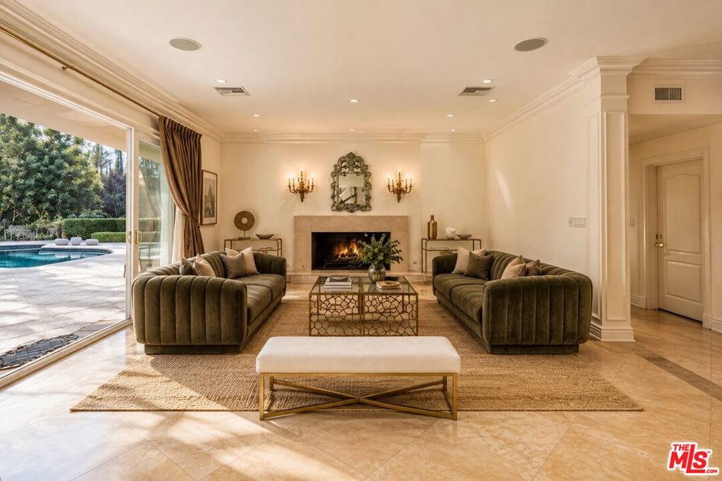 MLS #26871755 image #2