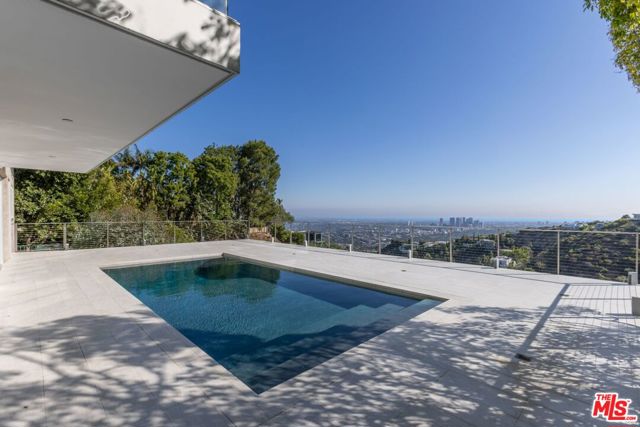 1853 Sunset Plaza Drive, Los Angeles CA: https://media.crmls.org/mediaz/6d521107-5796-4e9c-b795-ad6cf9ad778c.jpg