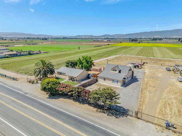 2718 Ferguson Road, Gilroy CA: https://media.crmls.org/mediaz/6d5247e8-3f35-4060-a0c3-90ca01898a46.jpg