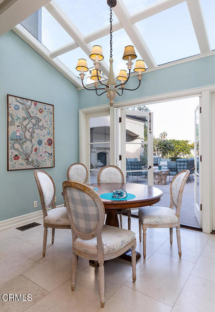 1425 Lombardy Road, Pasadena CA: https://media.crmls.org/mediaz/6d52e56b-4679-422f-be02-cd0f795a3cde.jpg