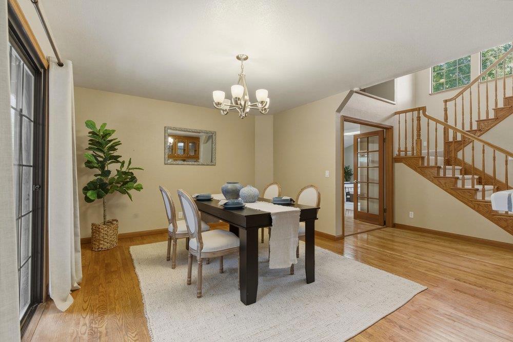 https://media.crmls.org/mediaz/6d539e80-e701-4cb6-bd0c-a6714a4128e9.jpg?preset=X-Large