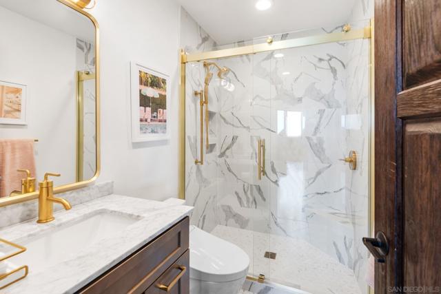 15484 Markar Rd, Poway CA: https://media.crmls.org/mediaz/6d5400b1-6d1a-4b28-9d05-7df609004a3f.jpg