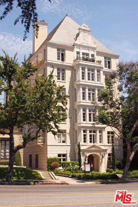 1360 N Crescent Heights Boulevard #3C