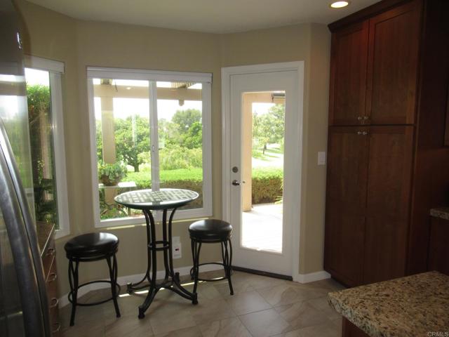 Detail Gallery Image 11 of 33 For 4913 Alicante Way, Oceanside,  CA 92056 - 2 Beds | 2 Baths