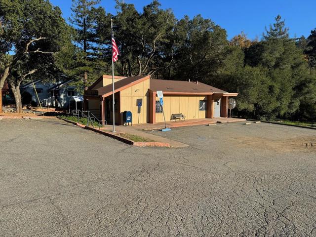 21300 Almaden Road, San Jose CA: https://media.crmls.org/mediaz/6d550ad3-b456-44f5-a295-563210d0f9fe.jpg