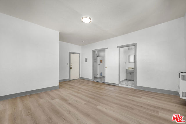 123 S Westmoreland Avenue, Los Angeles CA: https://media.crmls.org/mediaz/6d5588b3-3f76-45e1-b797-53b94e2c64f5.jpg