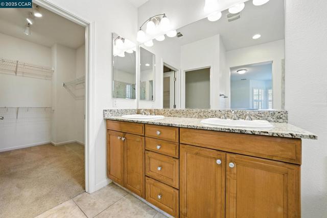 630 Oscar St, Vallejo CA: https://media.crmls.org/mediaz/6d5594d0-1e65-4713-9b93-4cd100c51c69.jpg