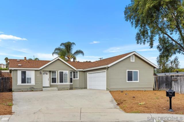3691 Gracia Paseo, Spring Valley CA: https://media.crmls.org/mediaz/6d584345-bacc-4d9c-847a-fbcf44368a6d.jpg