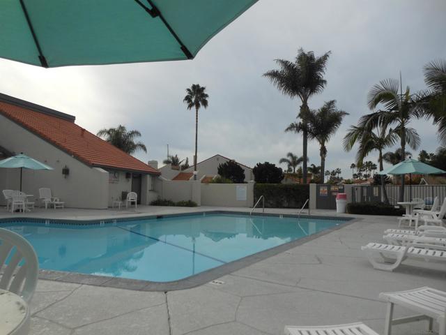 95 Port of Spain, Coronado CA: https://media.crmls.org/mediaz/6d58bc64-6646-4039-840d-a7eee5f21ca3.jpg