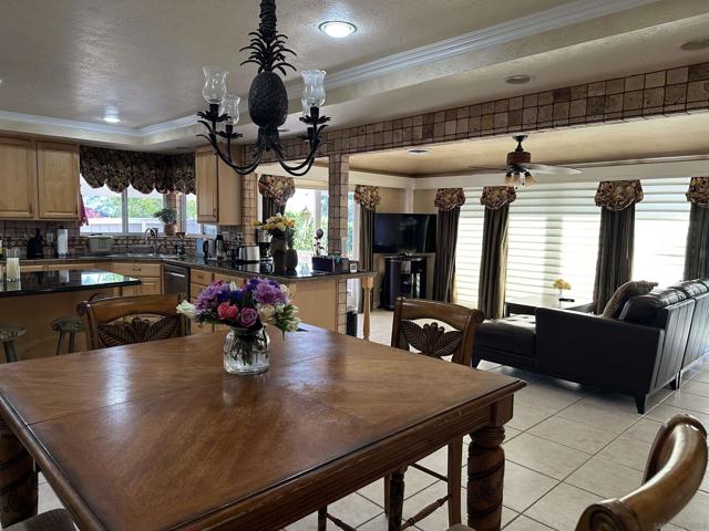 Image 18 of 47 For 12421 Greens East Rd