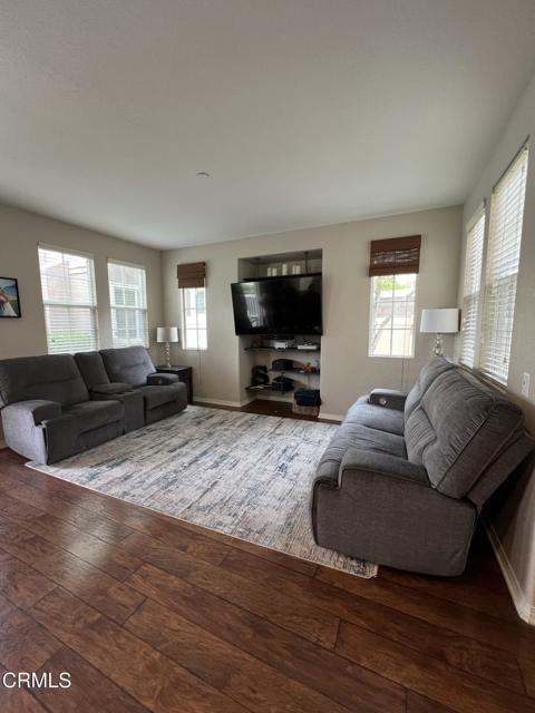 Detail Gallery Image 5 of 21 For 746 Nile River Dr, Oxnard,  CA 93036 - 3 Beds | 2/1 Baths