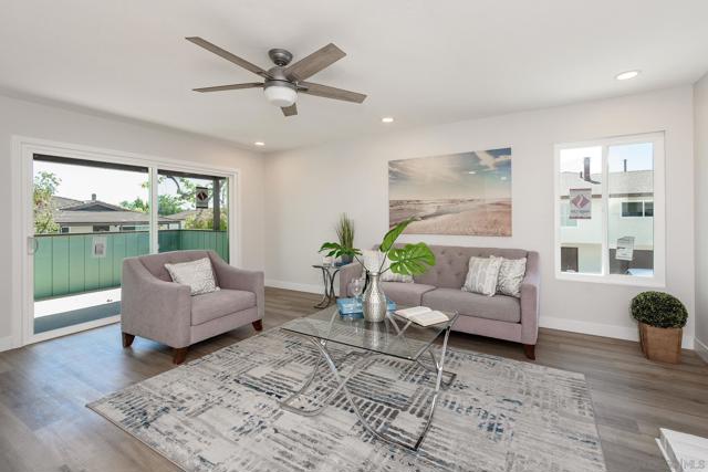 9832 Caminito Cuadro, San Diego CA: https://media.crmls.org/mediaz/6d596e9a-1037-4133-a879-81a7a5032018.jpg