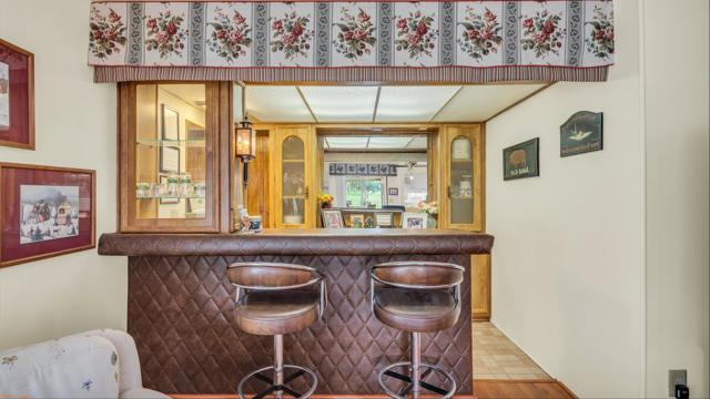 Image 10 of 36 For 15500 Bubbling Wells Road 275