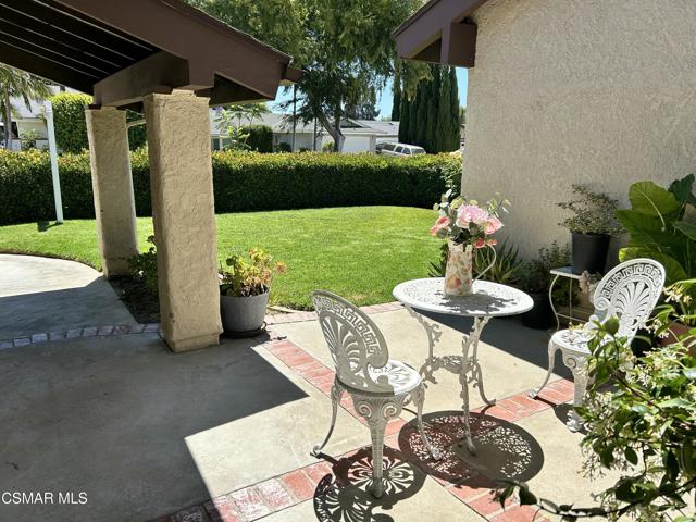2653 N Broadmoor Avenue, Simi Valley CA: https://media.crmls.org/mediaz/6d5b4179-e67d-4bec-aecb-a56d7d8dee53.jpg