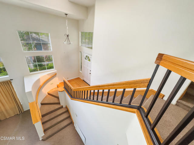 24632 Brighton Drive, Valencia CA: https://media.crmls.org/mediaz/6d5c5b0d-32fe-4770-bbae-d24a36f3bc9d.jpg