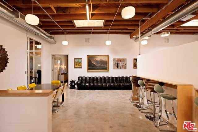  Commercial for Sale in Los Angeles, California