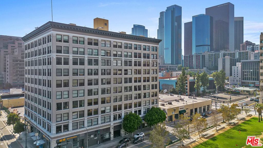 108 W 2nd Street #311