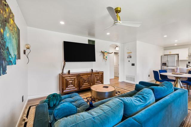 72546 Edgehill Drive, Palm Desert CA: https://media.crmls.org/mediaz/6d5e2f92-3b30-4c72-8e0e-ec2beddd9506.jpg