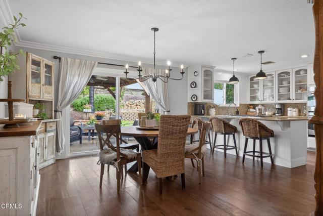 Detail Gallery Image 15 of 61 For 285 Siesta Ave, Thousand Oaks,  CA 91360 - 5 Beds | 3 Baths