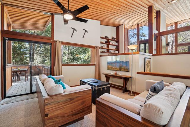 55491 Howland, Idyllwild CA: https://media.crmls.org/mediaz/6d60f3a8-5224-4411-aeff-c09a50582284.jpg