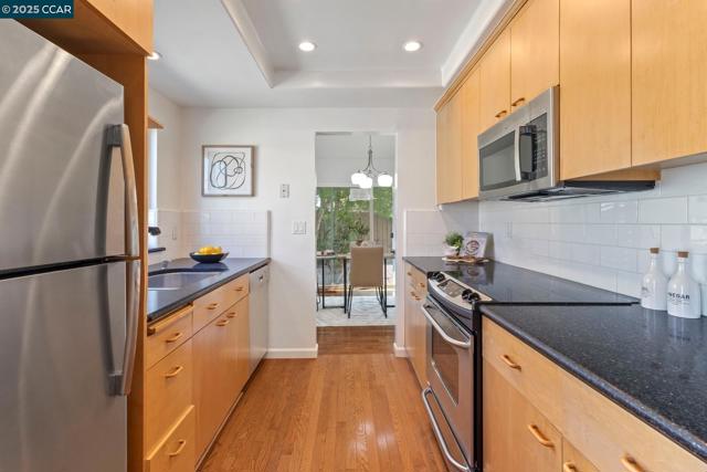 1911 Morse St, Santa Clara CA: https://media.crmls.org/mediaz/6d610c5e-3c04-4bf7-ae16-4ef533183f97.jpg