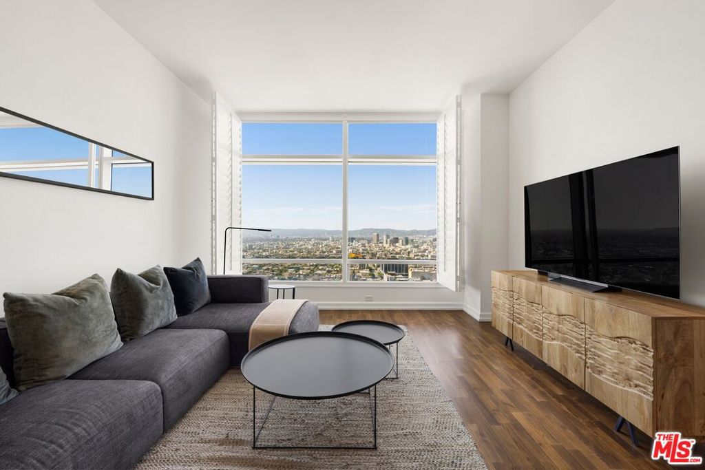 900 W Olympic Boulevard Unit 36F