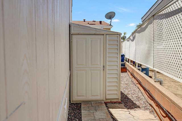 Detail Gallery Image 25 of 26 For 168 Roadrunner Ln, Oceanside,  CA 92057 - 2 Beds | 2 Baths