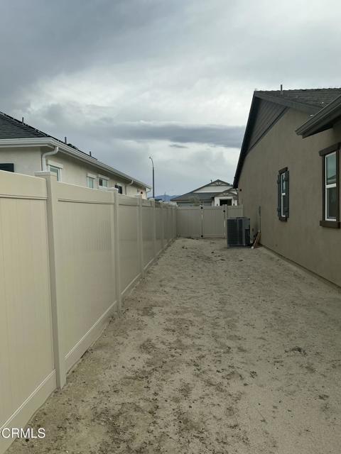 Detail Gallery Image 24 of 24 For 3311 Topaz Ln, Lancaster,  CA 93535 - 3 Beds | 2 Baths