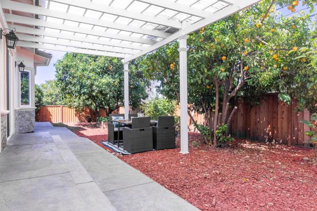 1258 S Stelling Road, Cupertino CA: https://media.crmls.org/mediaz/6d6437b6-745c-4224-a2e0-03f59c865cb8.jpg