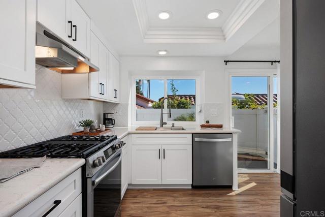 Detail Gallery Image 15 of 62 For 4706 Zamora Way, Oceanside,  CA 92056 - 2 Beds | 2 Baths