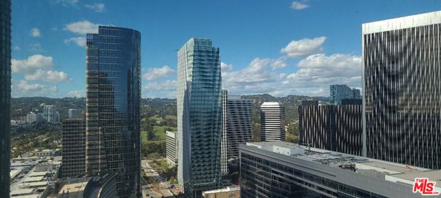 1 W Century Drive, Los Angeles CA: https://media.crmls.org/mediaz/6d65db08-830d-4ef4-945b-cac2570b09f2.jpg