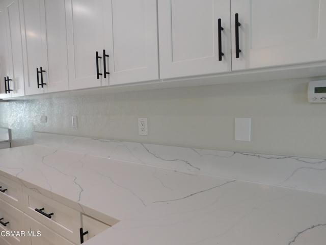 559 Stoney Peak Court, Simi Valley CA: https://media.crmls.org/mediaz/6d65dc9f-71bb-4223-adfc-e4cccf50d87a.jpg