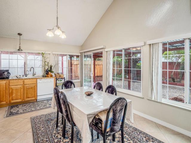 6281 Mountford Drive, San Jose CA: https://media.crmls.org/mediaz/6d65fa03-336f-4c1a-9526-7e97a437d697.jpg