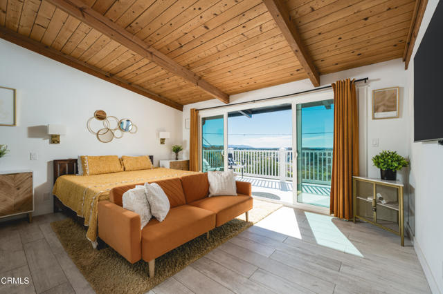 Detail Gallery Image 14 of 30 For 3086 Grove St, Ventura,  CA 93003 - 3 Beds | 3 Baths