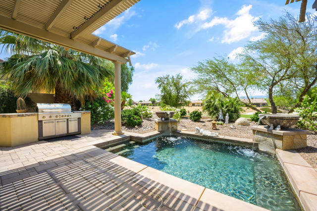 81569 Corte Monteleon, Indio CA: https://media.crmls.org/mediaz/6d666bb6-7184-4467-94a8-ef9e351ed807.jpg