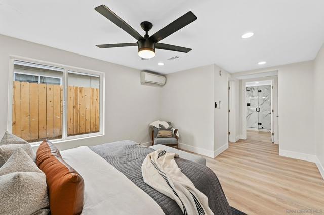 1160 Erica St, Escondido CA: https://media.crmls.org/mediaz/6d675873-d08b-4a27-8c1b-6d0e984bd18e.jpg