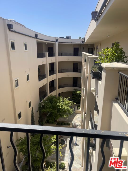 12045 Hoffman Street #405