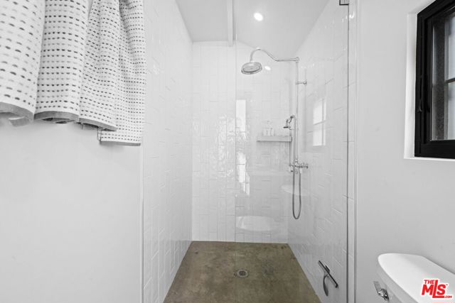 8961 Dicks Street, West Hollywood CA: https://media.crmls.org/mediaz/6d67b381-3e34-4001-9b6e-68040ac38a8d.jpg