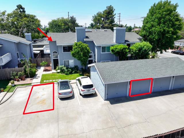 2512 Santa Ana Ave, Costa Mesa CA: https://media.crmls.org/mediaz/6d67c2df-d5fc-45e2-bc65-9e43037dc455.jpg