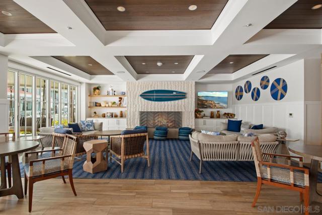 1500 Orange Ave, Coronado CA: https://media.crmls.org/mediaz/6d67f268-1d58-4c6d-b975-77e034b5a1c3.jpg