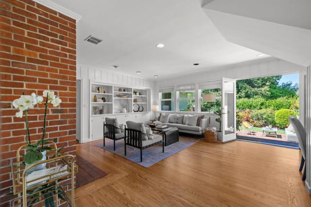 4040 Valente Court, Lafayette CA: https://media.crmls.org/mediaz/6d68a207-2d0a-45ee-a7c1-318a0ec1f7bd.jpg