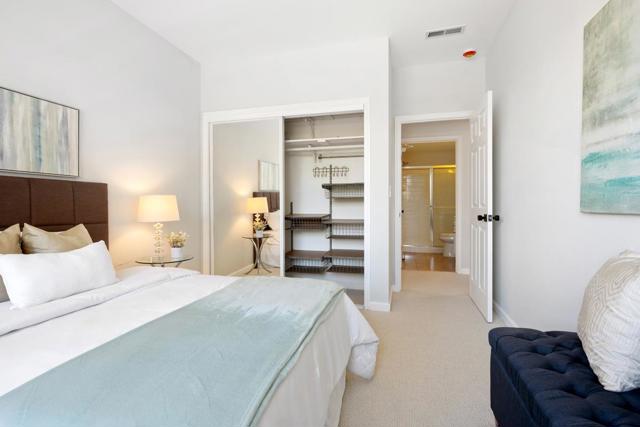 550 El Camino Real, Burlingame CA: https://media.crmls.org/mediaz/6d69e233-53b8-45cd-98f8-7fa4694cd7d6.jpg