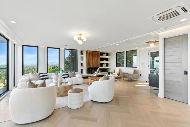 490 Shelford Avenue, San Carlos CA: https://media.crmls.org/mediaz/6d6a57ec-6f1b-4b20-8944-fb3c72357b25.jpg