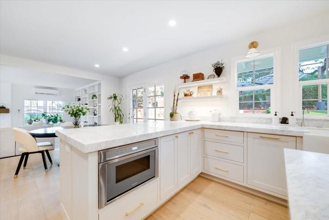 Detail Gallery Image 17 of 67 For 1015 Vereda Callada, Escondido,  CA 92029 - 4 Beds | 2/1 Baths