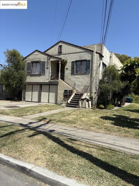 1100 Park AVE, Alameda CA: https://media.crmls.org/mediaz/6d6bcbb6-07de-4482-bf7f-0f8571fdf8cd.jpg