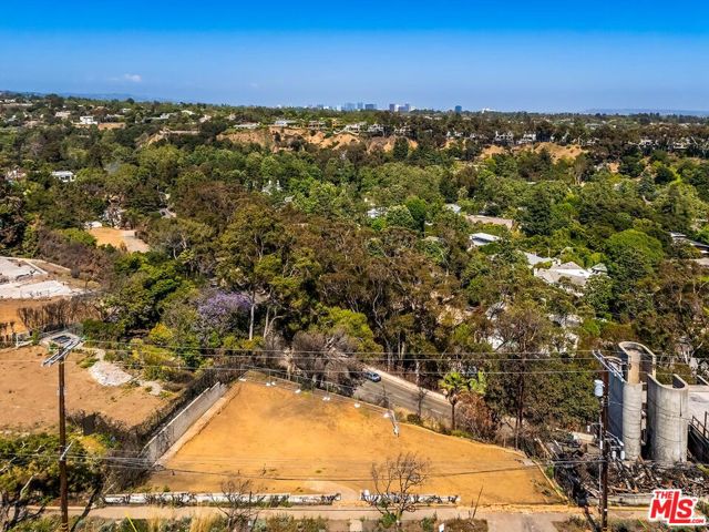 Drew Fenton | 824 Chautauqua Boulevard Pacific Palisades CA | MLS: 7272196