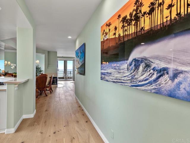 Detail Gallery Image 4 of 40 For 901 S Pacific St #101,  Oceanside,  CA 92054 - 3 Beds | 2/1 Baths