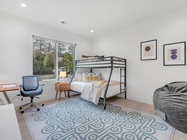 60 Glengarry Way, Hillsborough CA: https://media.crmls.org/mediaz/6d6f6835-5c34-4bde-9f45-9480807a44a7.jpg