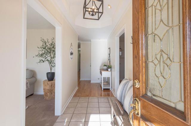 1527 Atherton Way, Salinas CA: https://media.crmls.org/mediaz/6d718ec7-5edb-4638-85ec-55c75c0c32d7.jpg